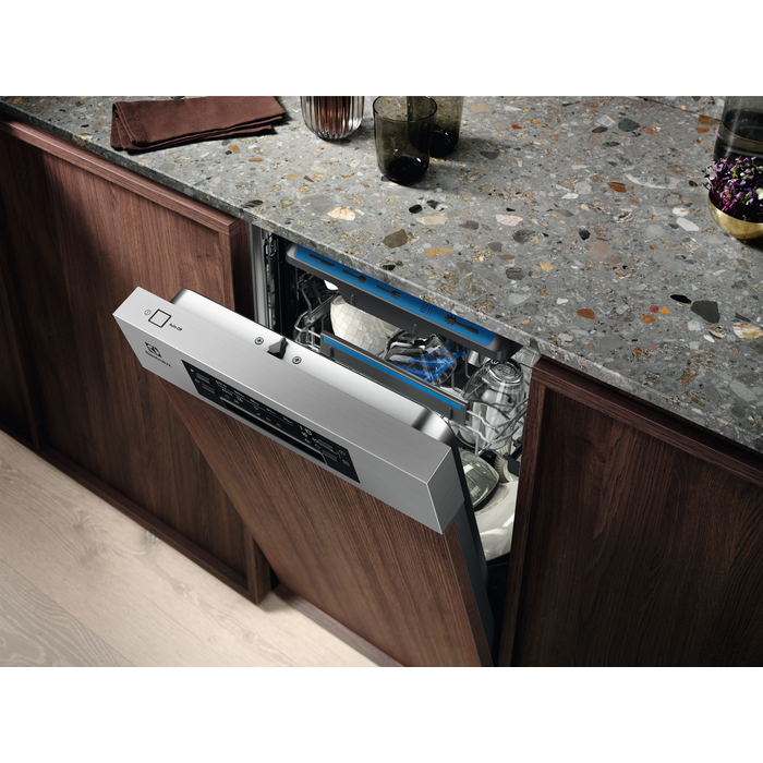 Electrolux - 45 cm dishwasher - EEM43300IX