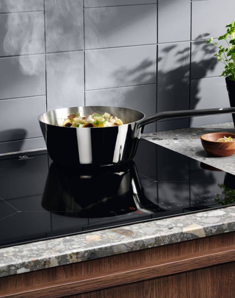 επαγωγική εστία 700 SenseBoil®