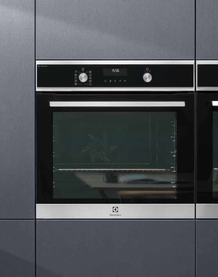Electrolux φούρνος 600 SteamBake